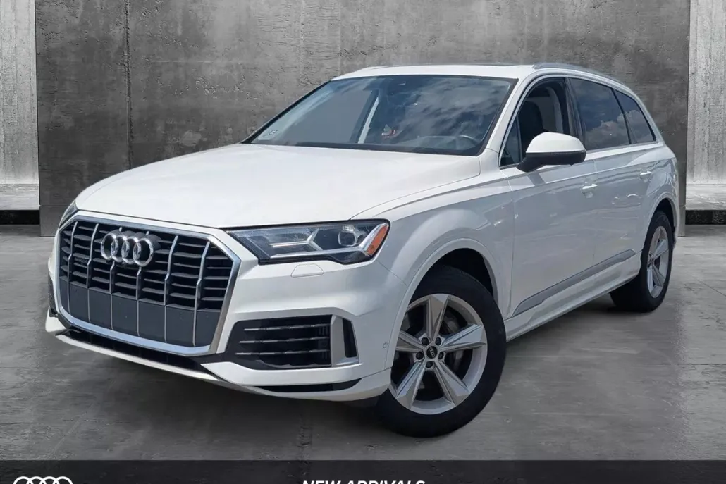 2022 Audi Q7 Premium photo 1