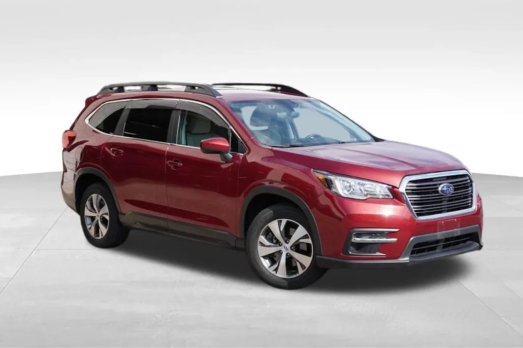 2019 Subaru Ascent Premium photo 1