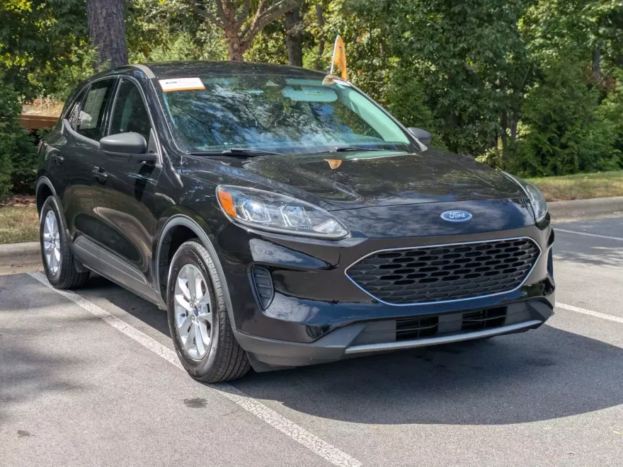 2022 Ford Escape SE photo 1