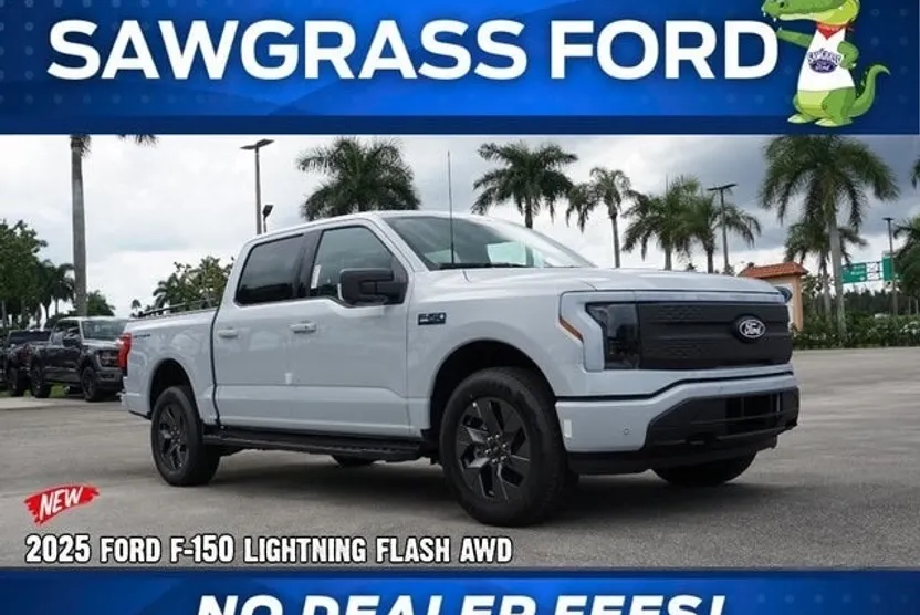 2025 Ford F-150 Lightning photo 1