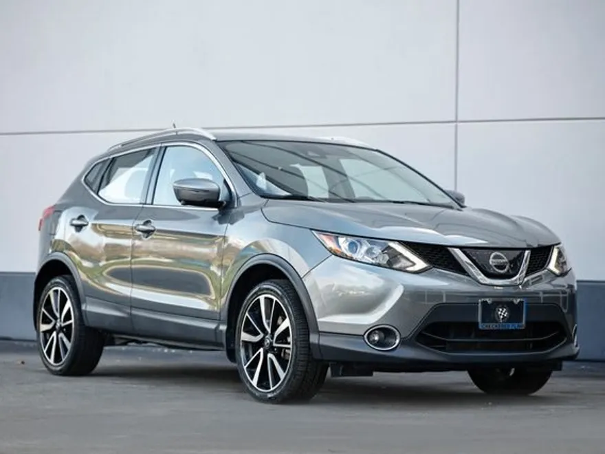 2018 Nissan Rogue Sport SL photo 1