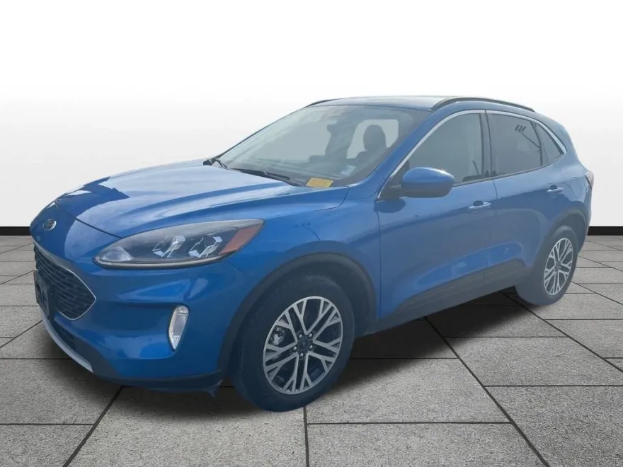2020 Ford Escape SEL photo 1