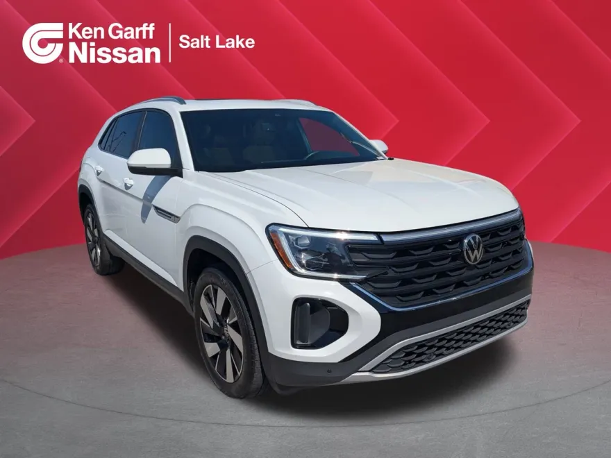 2024 Volkswagen Atlas Cross Sport SE Technology photo 1