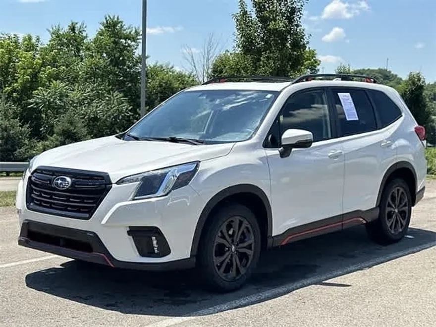 2023 Subaru Forester Sport photo 1
