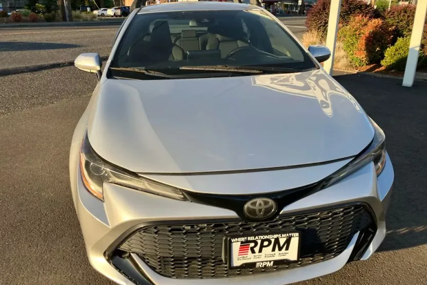 2019 Toyota Corolla SE photo 1