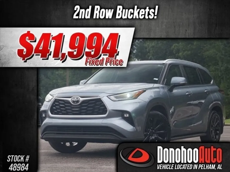 2024 Toyota Highlander XLE photo 1