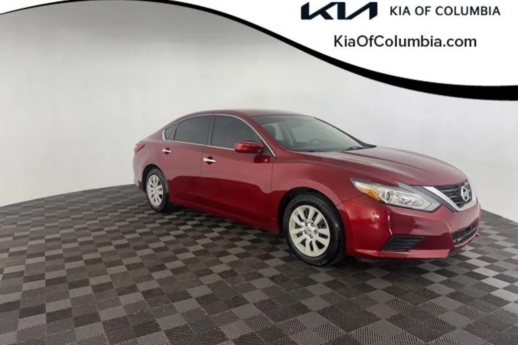 2018 Nissan Altima 2.5 S photo 1