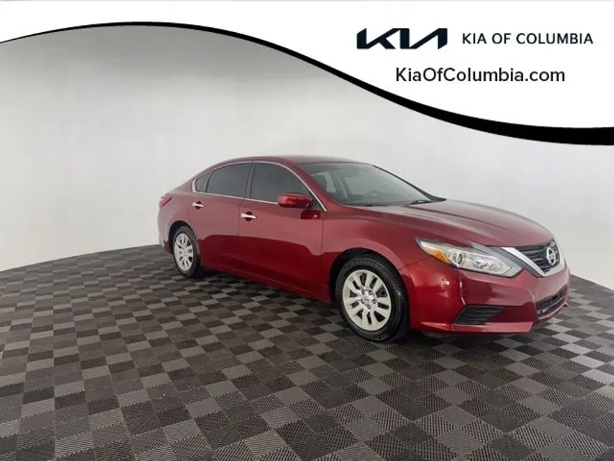 2018 Nissan Altima 2.5 S photo 1