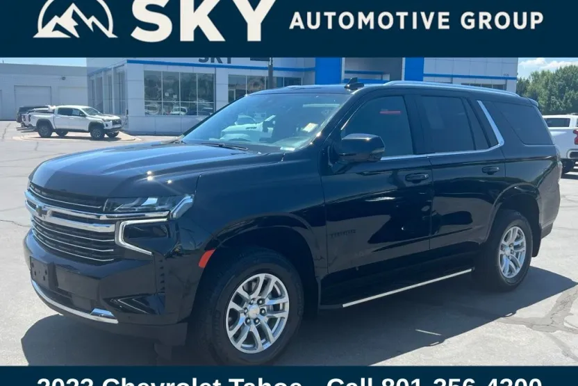 2023 Chevrolet Tahoe LT photo 1