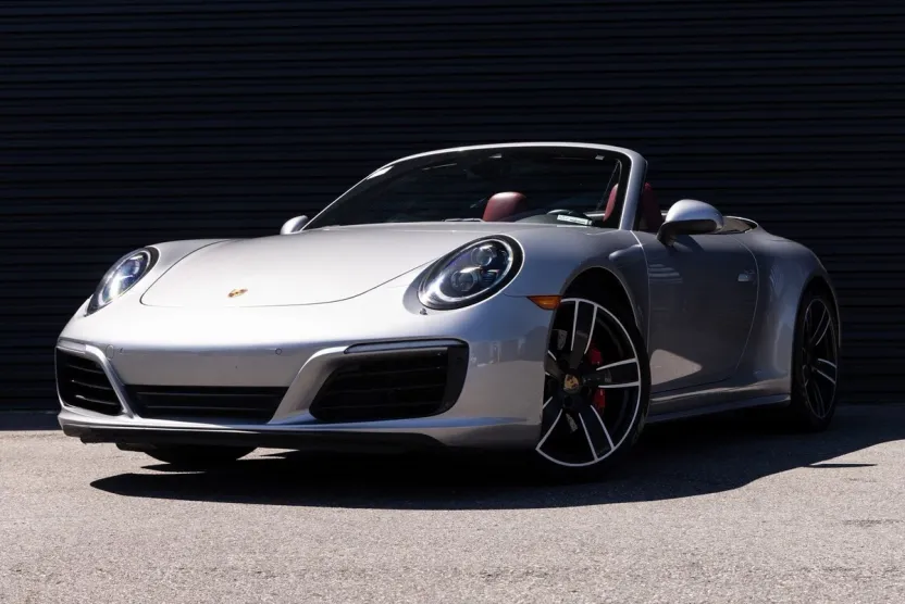 2017 Porsche 911 4S 4 GTS photo 1