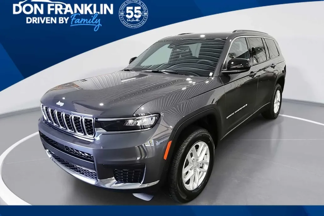 2025 Jeep Grand Cherokee Laredo X photo 1