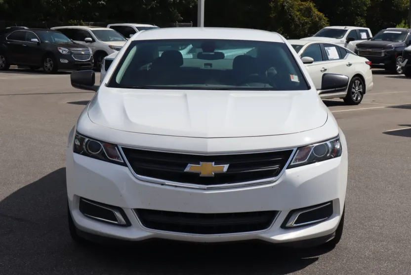 2018 Chevrolet Impala LS photo 1
