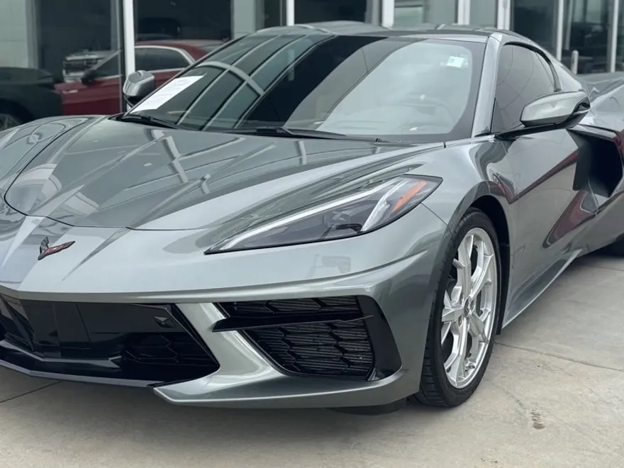 2023 Chevrolet Corvette Stingray 2LT photo 1