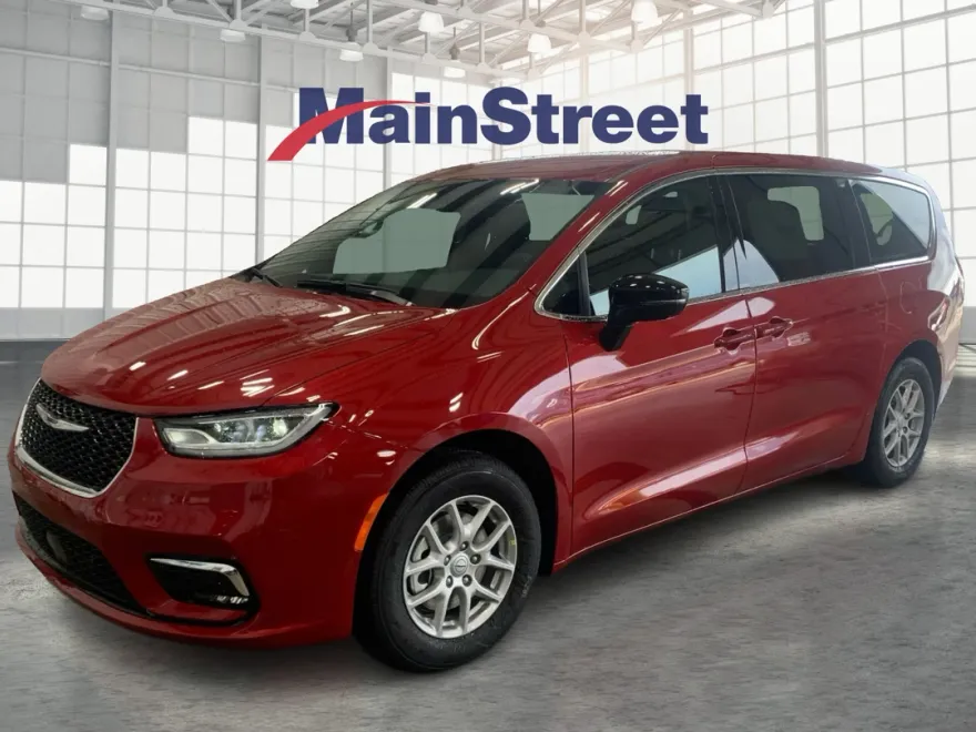 2025 Chrysler Pacifica photo 1