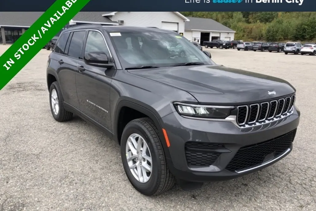 2025 Jeep Grand Cherokee Laredo X photo 1