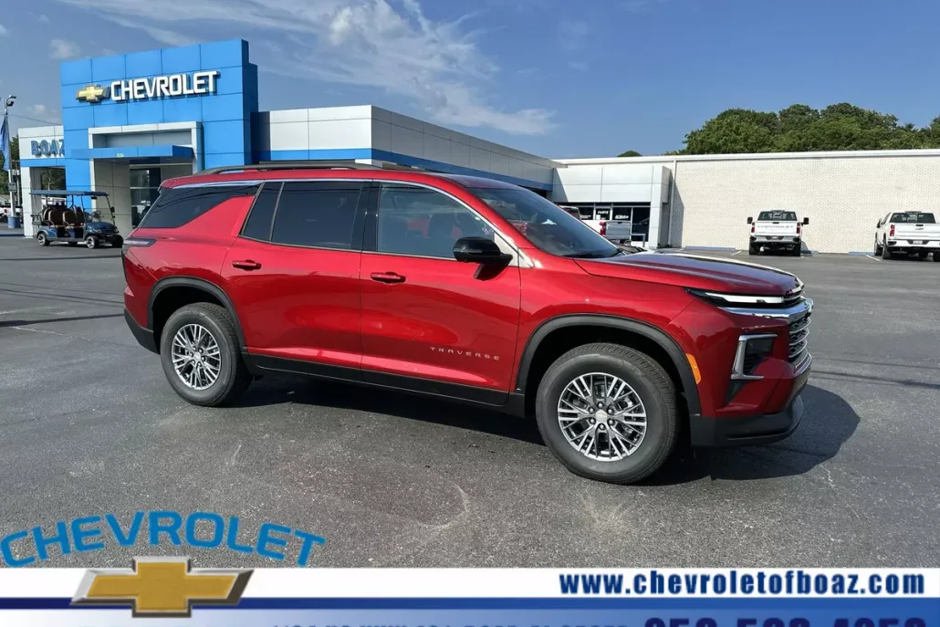 2025 Chevrolet Traverse photo 1