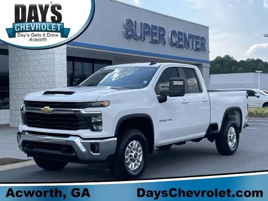 2024 Chevrolet Silverado 2500HD LT photo 1