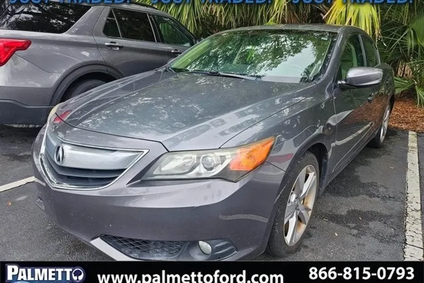 2013 Acura ILX 2.0L Technology photo 1