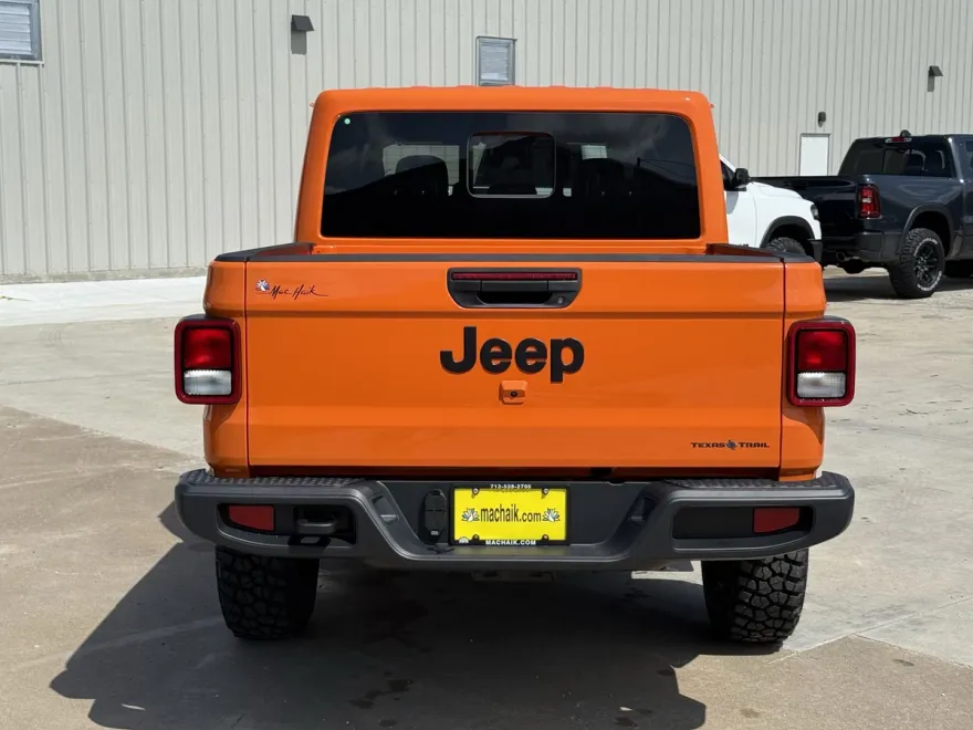2025 Jeep Gladiator Texas Trail photo 1