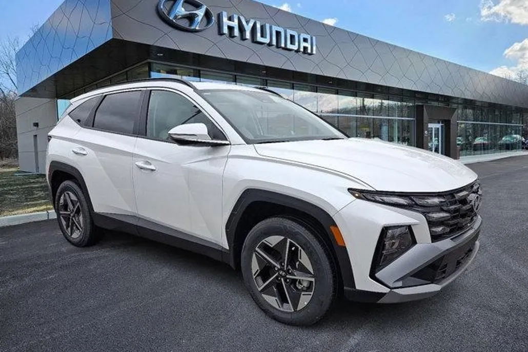 2025 Hyundai Tucson SEL Convenience photo 1
