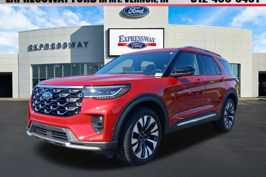 2025 Ford Explorer Platinum photo 1