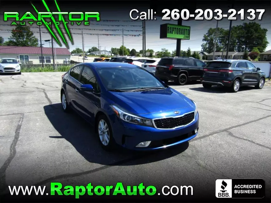 2017 Kia Forte S photo 1