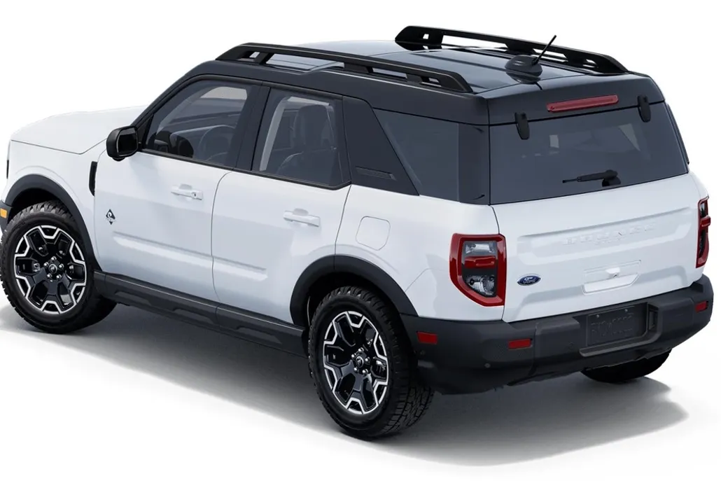 2025 Ford Bronco Sport Outer Banks photo 1