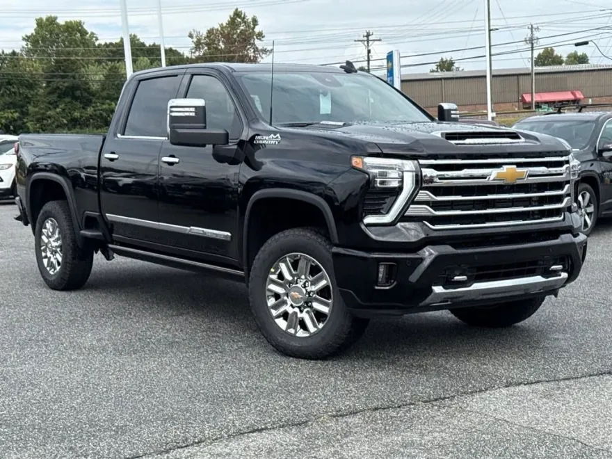 2026 Chevrolet Silverado High Country photo 1