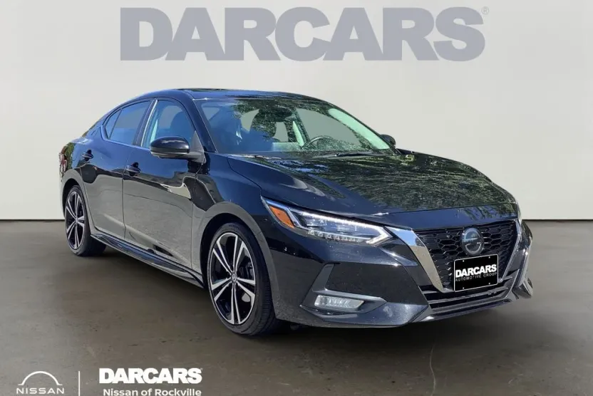 2023 Nissan Sentra SR photo 1