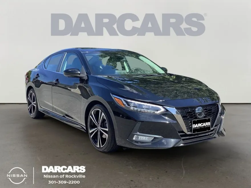 2023 Nissan Sentra SR photo 1