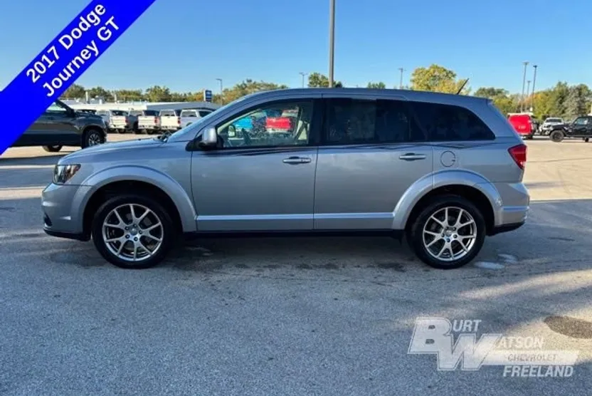 2017 Dodge Journey GT photo 1