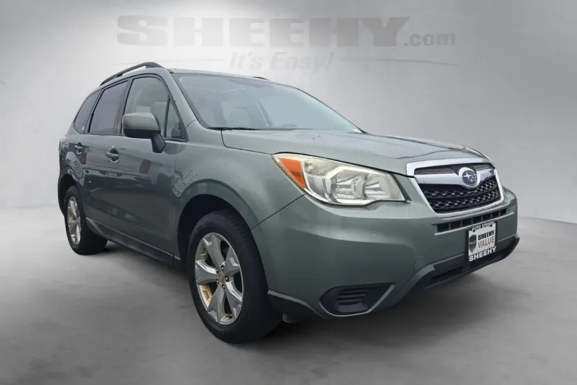 2014 Subaru Forester 2.5i Premium photo 1