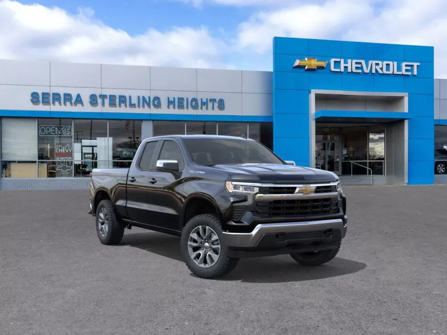 2026 Chevrolet Silverado photo 1