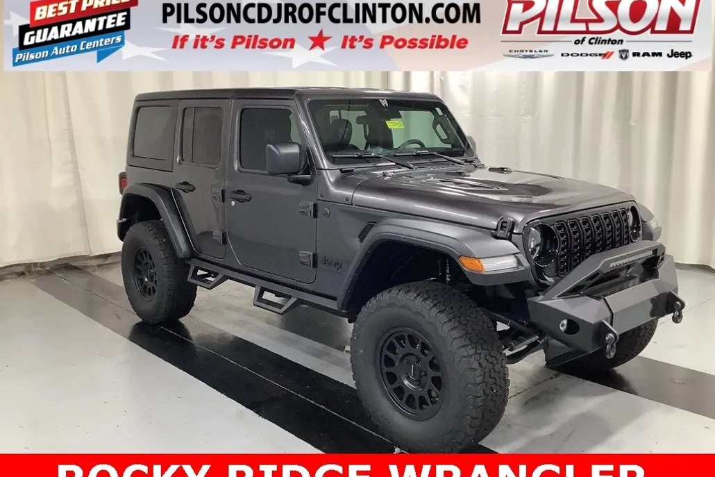 2024 Jeep Wrangler Willys photo 1
