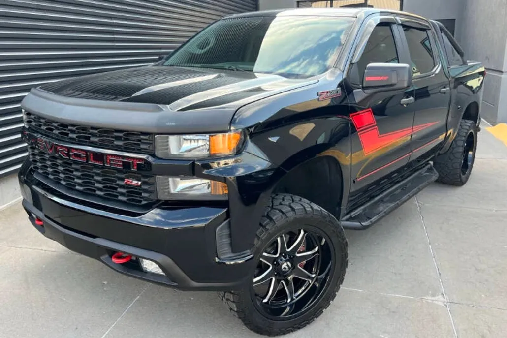 2019 Chevrolet Silverado 1500 Custom Trail Boss photo 1