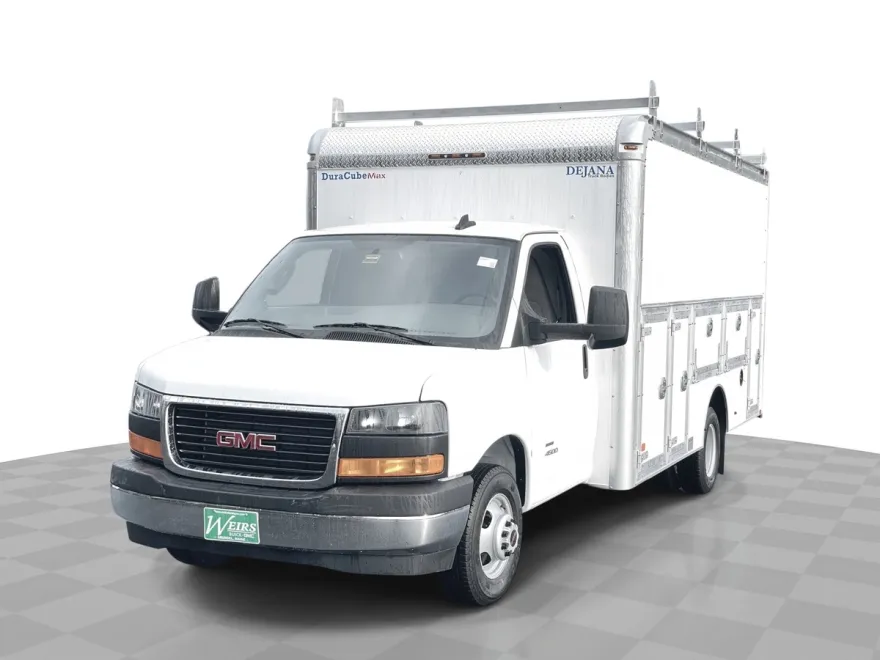 2025 Gmc Savana Cutaway photo 1
