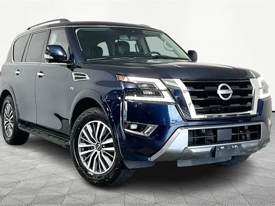 2022 Nissan Armada SL photo 1