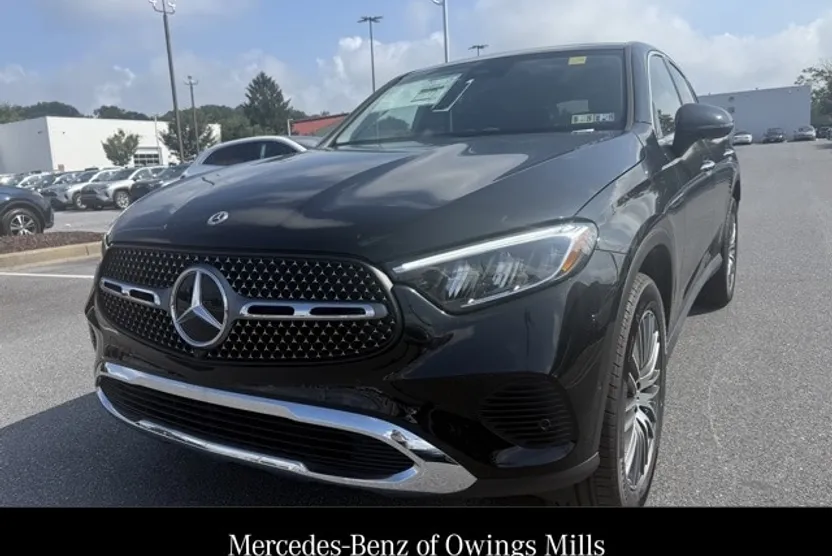 2025 Mercedes Benz GLC 300 4MATIC Coupe photo 1