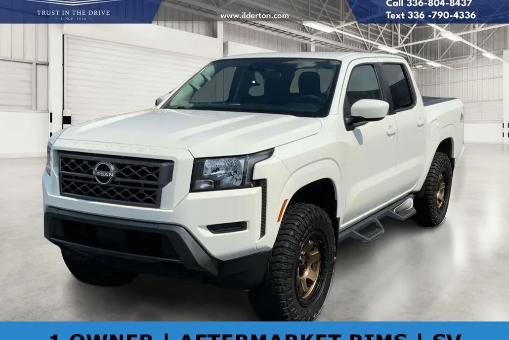 2023 Nissan Frontier Crew Cab SV photo 1