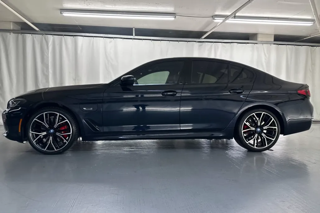 2023 Bmw 530e xDrive photo 1