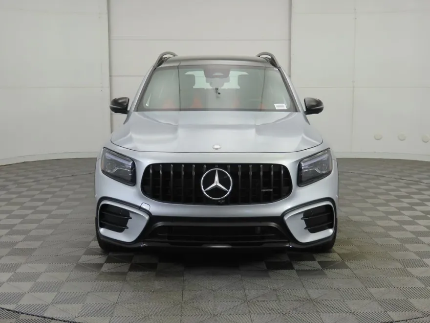 2026 Mercedes Benz GLB 35 AMG 4MATIC photo 1