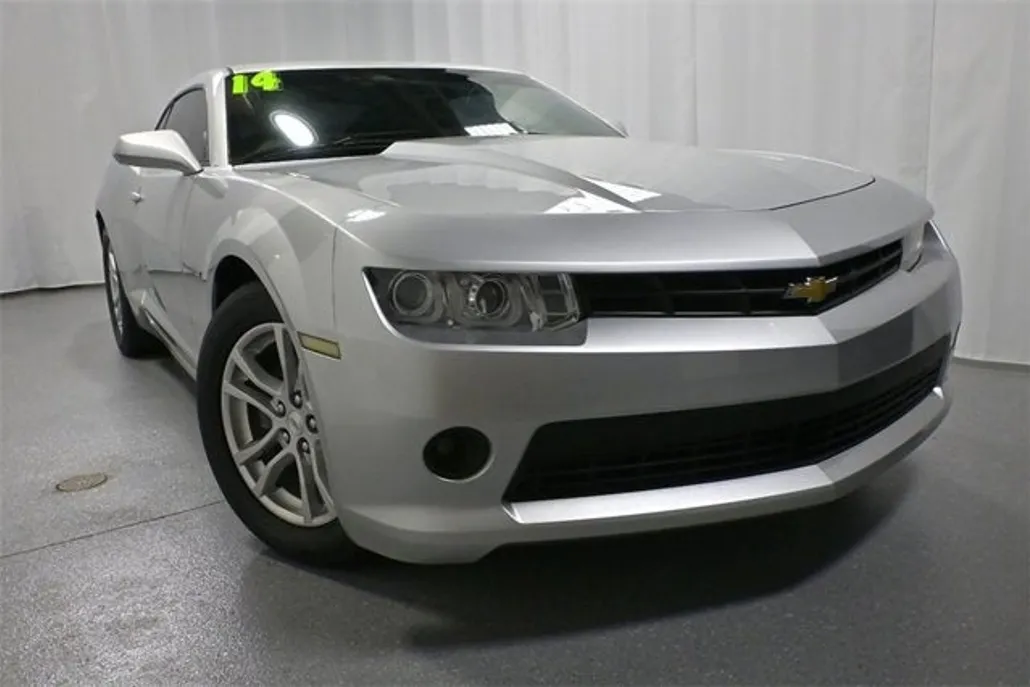 2014 Chevrolet Camaro LS photo 1