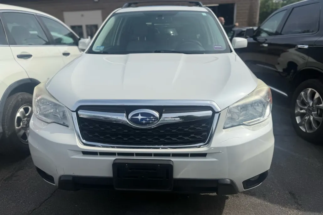 2015 Subaru Forester 2.5i Limited photo 1