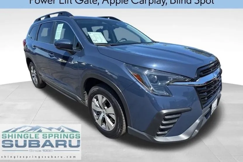 2024 Subaru Ascent Premium photo 1