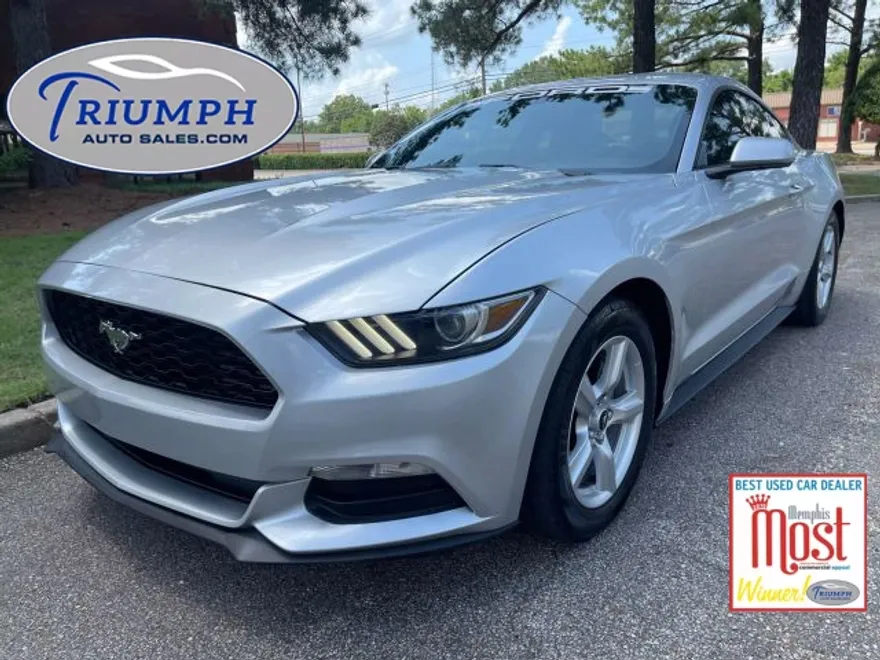 2016 Ford Mustang V6 photo 1