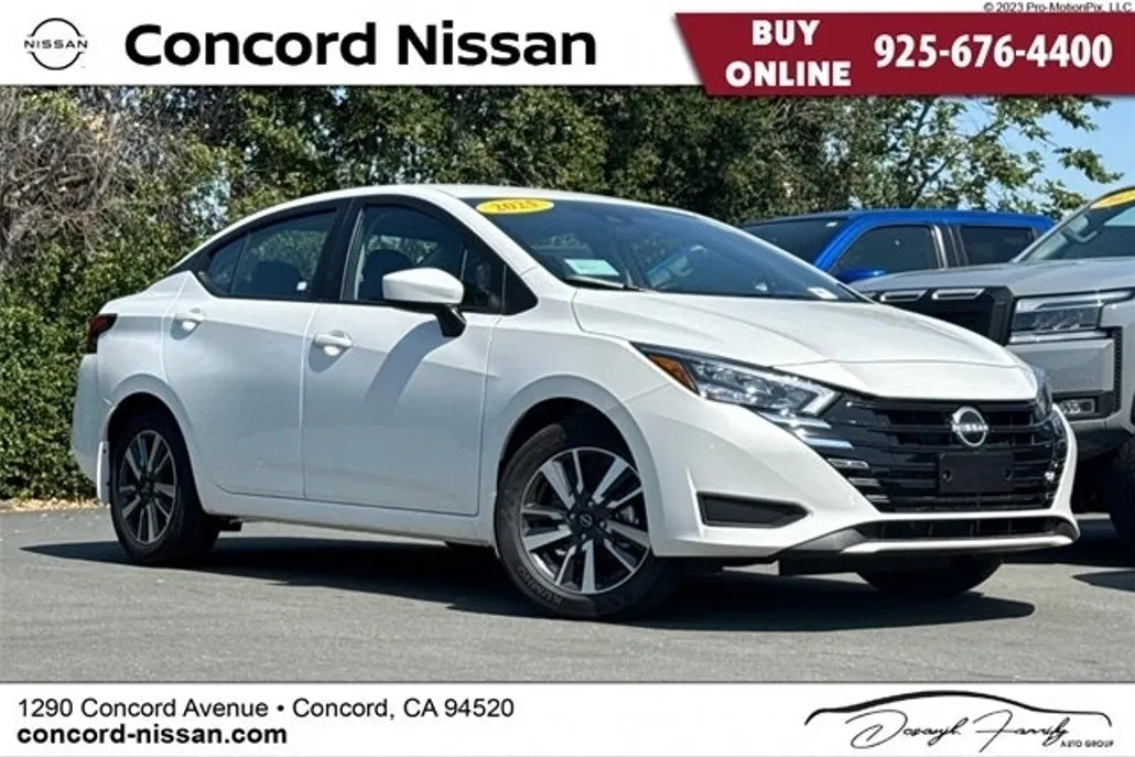 2025 Nissan Versa 1.6 SV photo 1