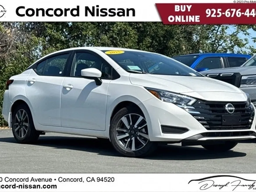 2025 Nissan Versa 1.6 SV photo 1