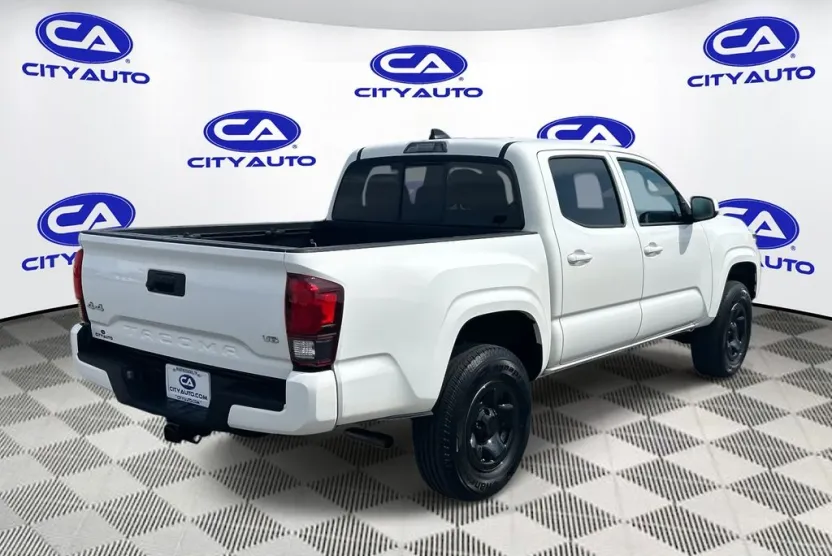 2023 Toyota Tacoma SR photo 1