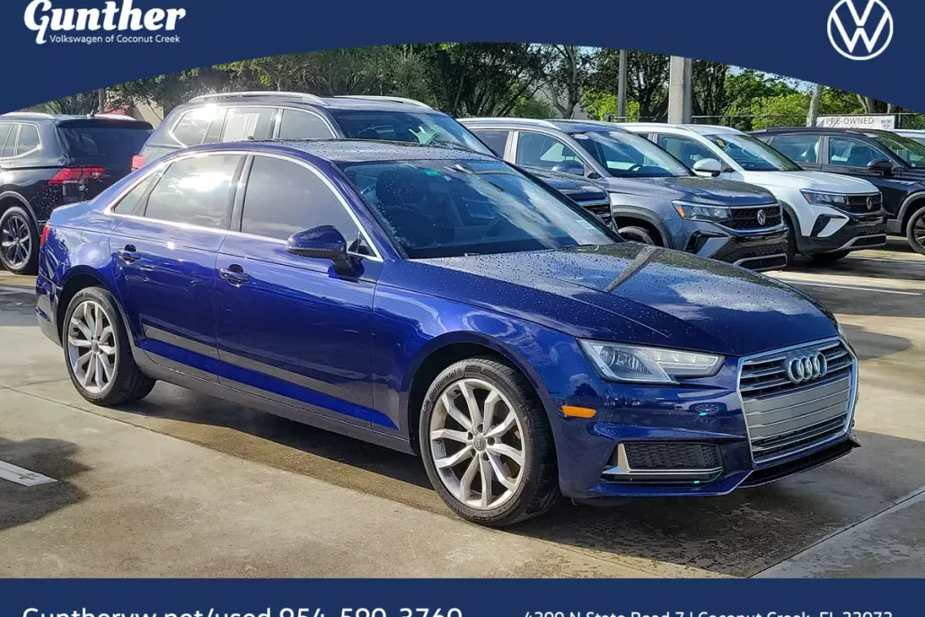 2019 Audi A4 Premium photo 1