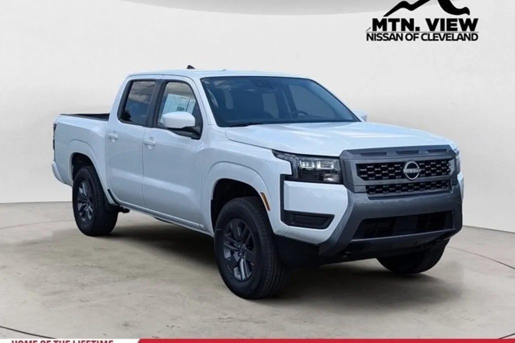 2026 Nissan Frontier SV photo 1